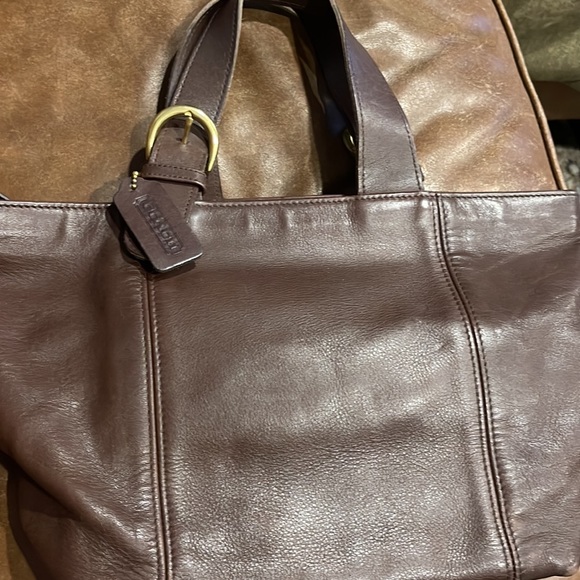 Vintage Coach Waverly Mahogany Leather bag in excellent condition NON SMOKER - Picture 1 of 16